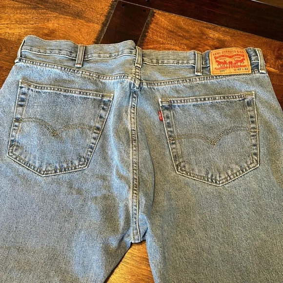 Levi’s 505s 42” waist Good used condition - Picture 3 of 6
